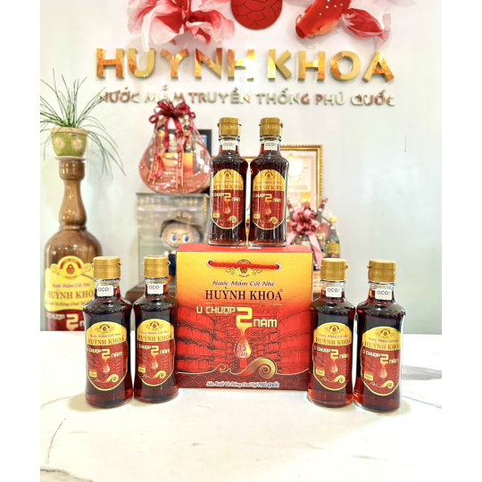 Nước Mắm Truyền Thống Cốt Nhĩ 45 Đạm Cha thuỷ tinh 205ml (Hộp 6 chai)